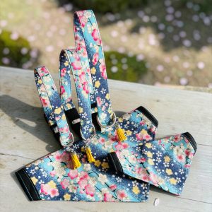 Collier BLUE SAKURA